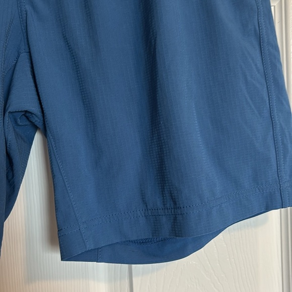 Prana men’s blue lined 8” inseam athletic shorts size small - Picture 4 of 9